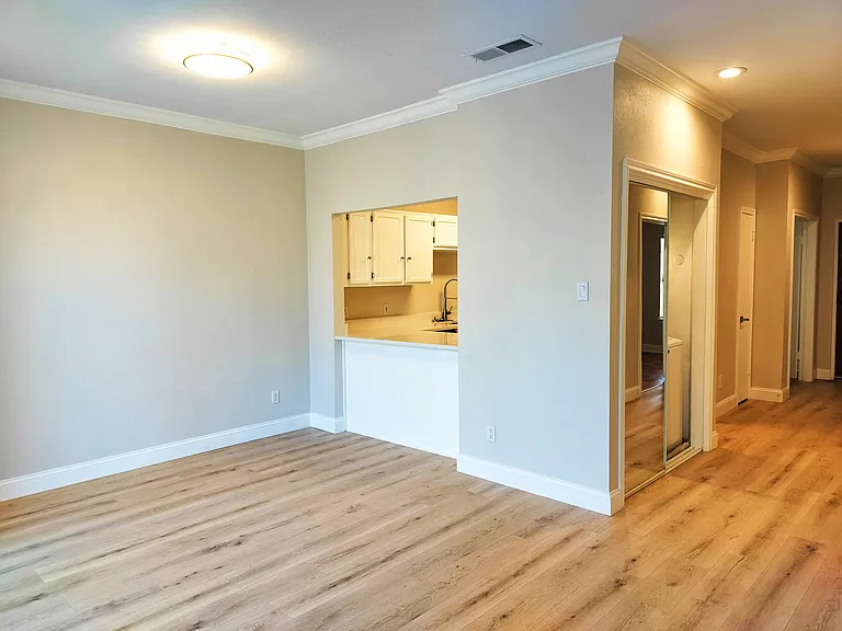5310 Keller Springs Rd #723 — Photo 8