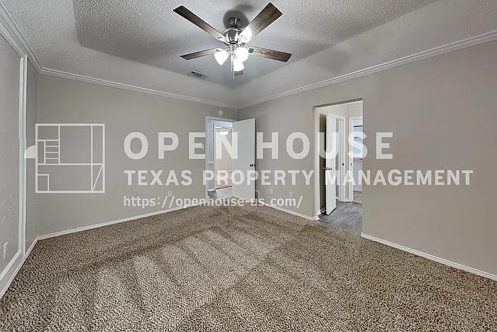 403 Walden Trl — Photo 10