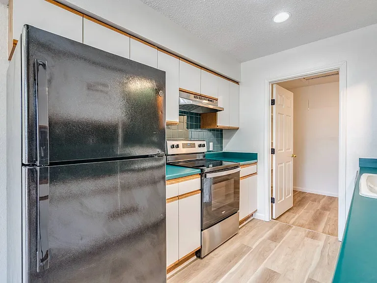 1306 Glenda Dr #A — Photo 8