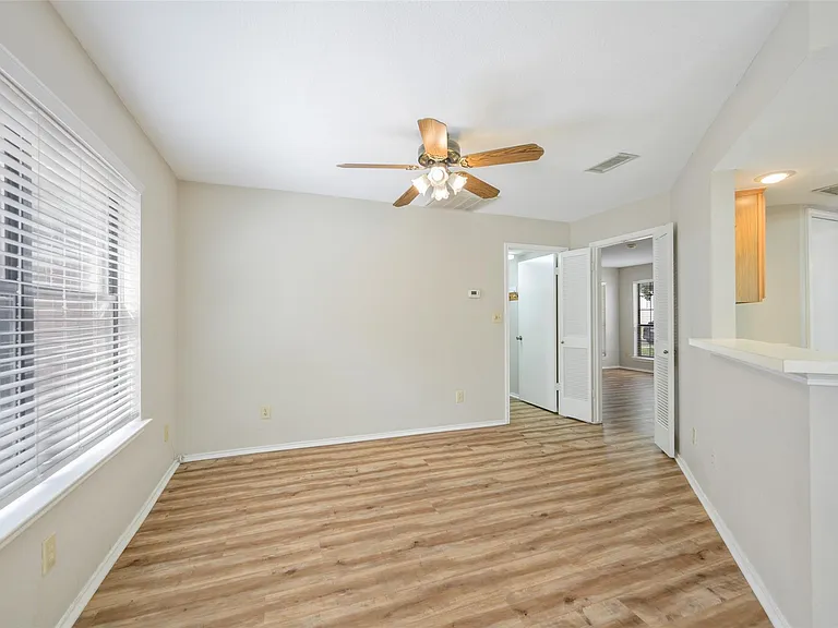 3404 Napolean Ct — Photo 14
