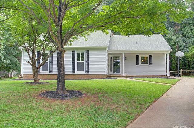 1st image of 9600 Cloverwood Ct