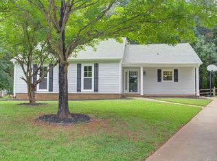 9600 Cloverwood Ct, Charlotte, NC 28270