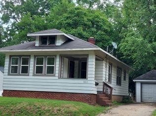 807 N Central Ave, Rockford, IL 61101