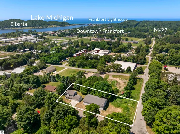 336 Bridge St, Frankfort, MI 49635