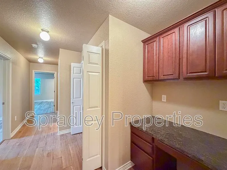 208 Andy Ln #A — Photo 8
