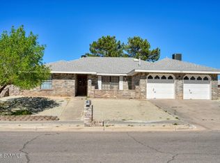 865 Cedardale Dr, Las Cruces, NM 88005