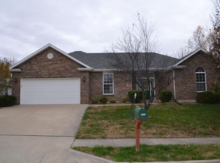 4703 Castlewood Ct, Columbia, MO 65203
