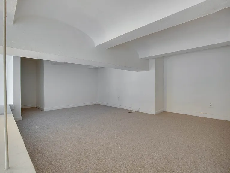 220 Park Ave S #3C — Photo 7