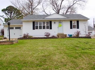 11101 Pine Forest Dr, Saint Louis, MO