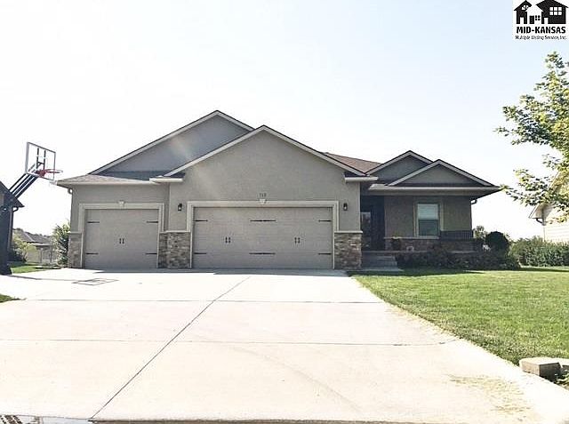 1st image of 713 W 32nd Ave