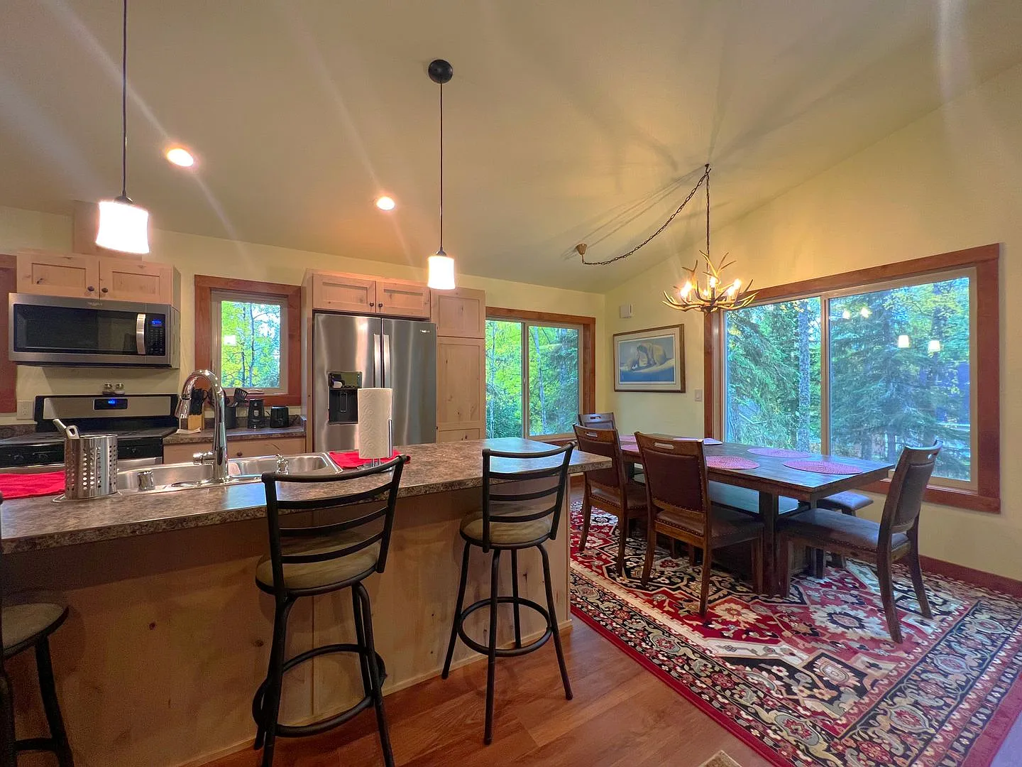 Seasonal Furnished Rental — Photo 3