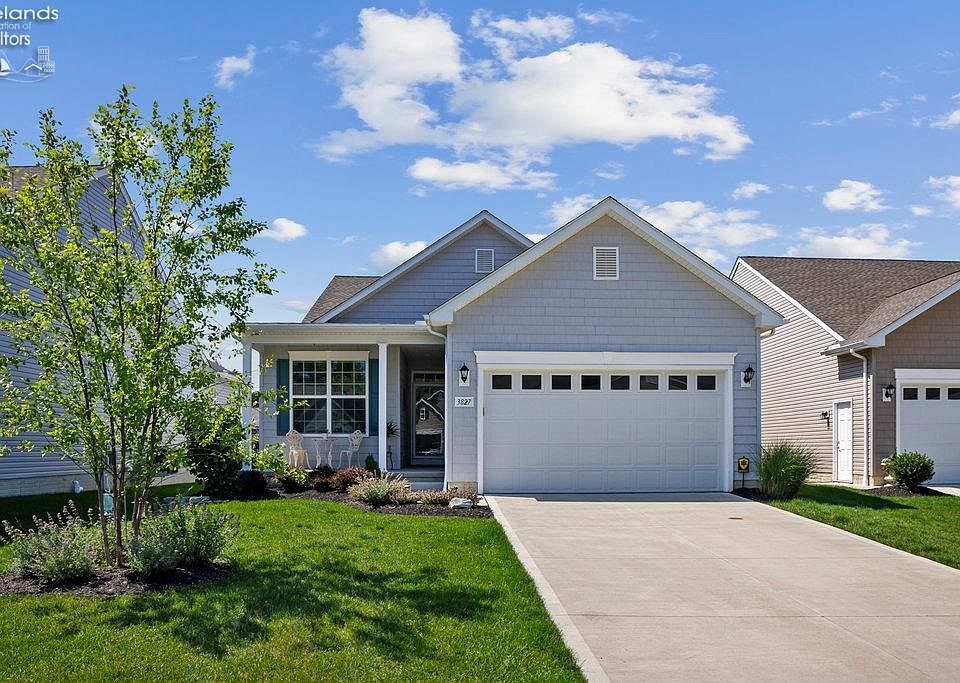 1st image of 3827 Heron Dr