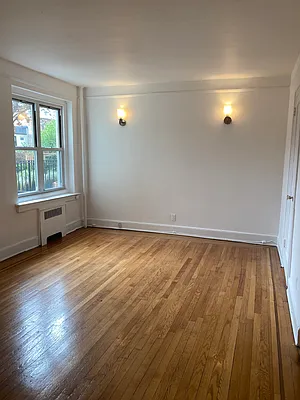 Rented by Joanne Gay Realty Inc | media 11