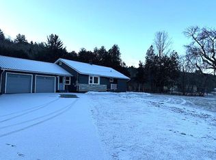 870 S Barre Rd, Barre, VT 05641