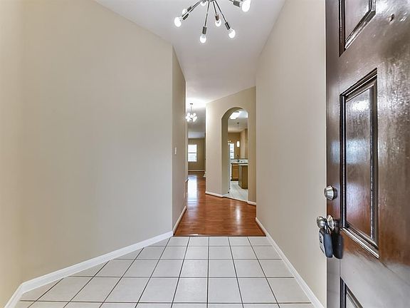 3rd image of 21019 Kirkland Woods Dr