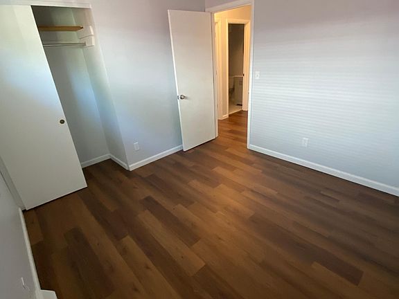 4th image of 1128 Lanette Dr