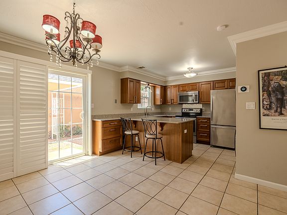 3rd image of 1678 Cedarcreek Dr