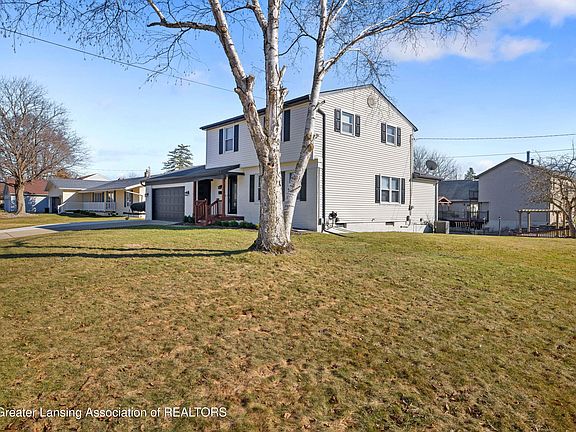 3rd image of 10088 Lafayette Ln