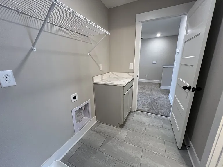 1115 Orcadian Dr — Photo 12