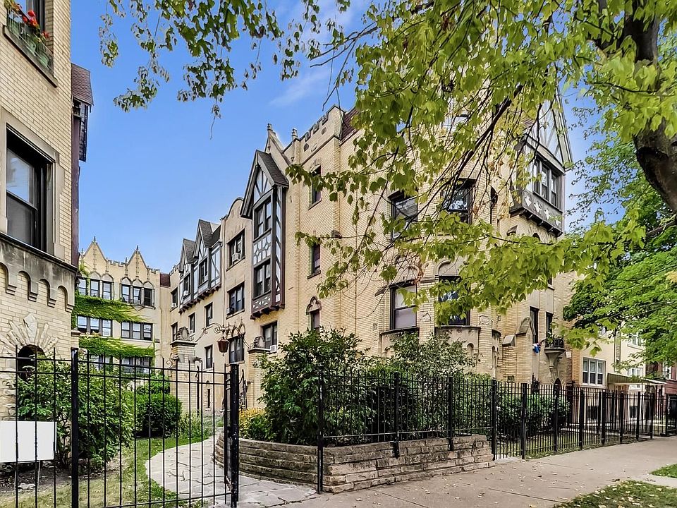 1st image of 5655 N Spaulding Ave #3