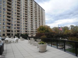 5225 Pooks Hill Rd APT 329S, Bethesda, MD 20814