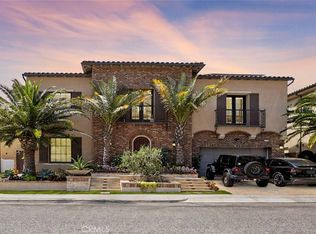 20300 W Windsor Ln, Northridge, CA 91326