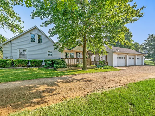 12843 S 10th St, Schoolcraft, MI 49087