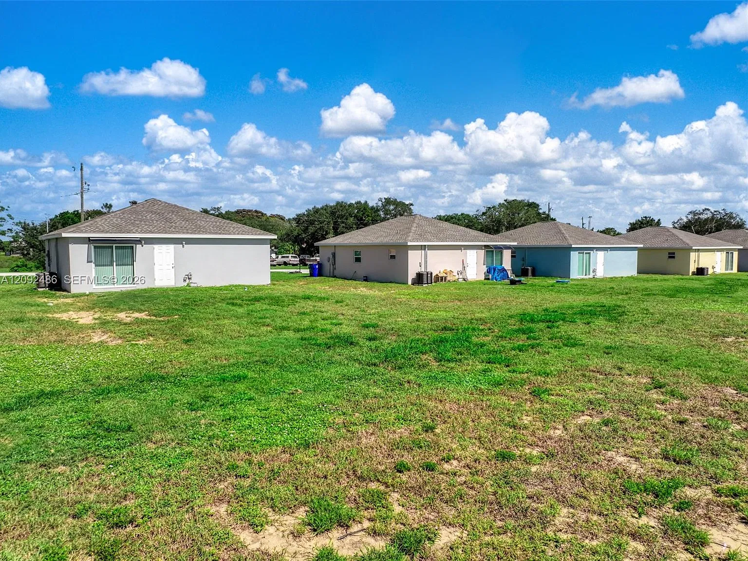 3 bed, 2.0 bath, $1,490 — Photo 4