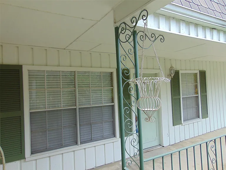 2516 Enfield Rd #201 — Photo 1
