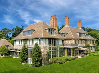 15 Dairy Rd, Greenwich, CT 06830