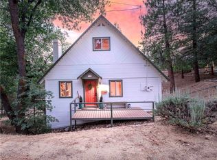 1118 Bruin Trl, Fawnskin, CA 92333