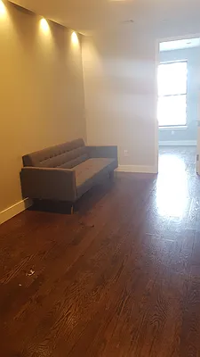 Rented by Smart NY Realty LLC | media 11