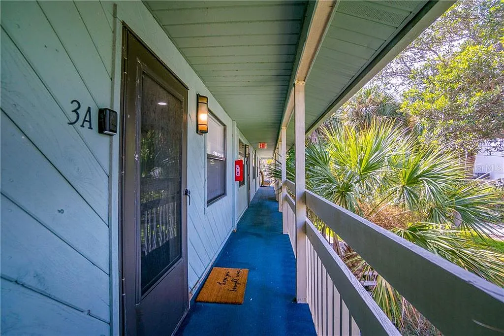 2 bed, 1.0 bath, 864 sqft, $3,000 — Photo 1