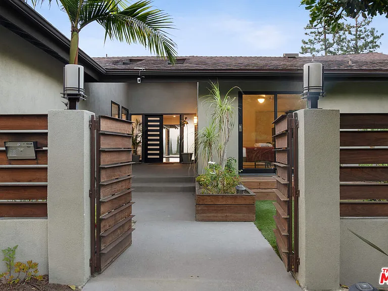3235 Steven Dr — Photo 27