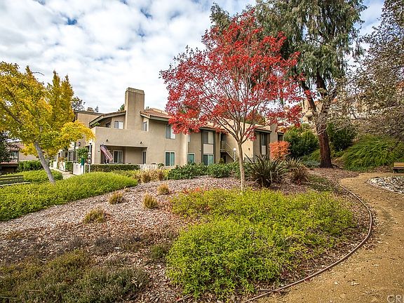3rd image of 248 Oak Leaf Dr #207