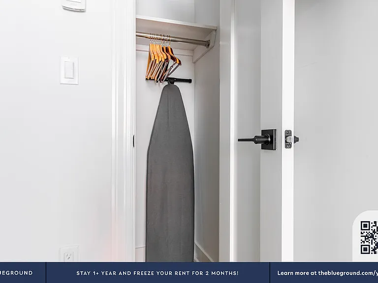 307 W 39th St #2B — Photo 12