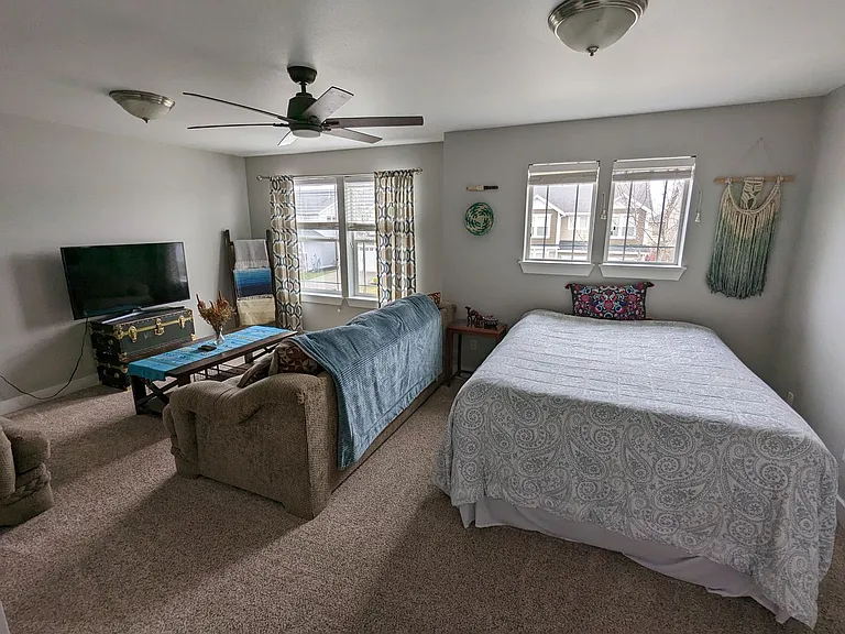 7758 McKinley Loop NE — Photo 18