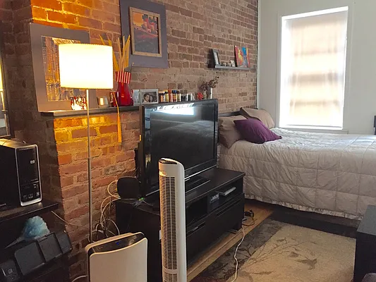 Rented by Mason Group LLC | media 12