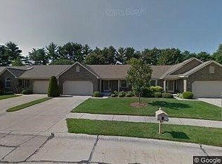 1426 Hampton Cir, Goshen, IN 46526