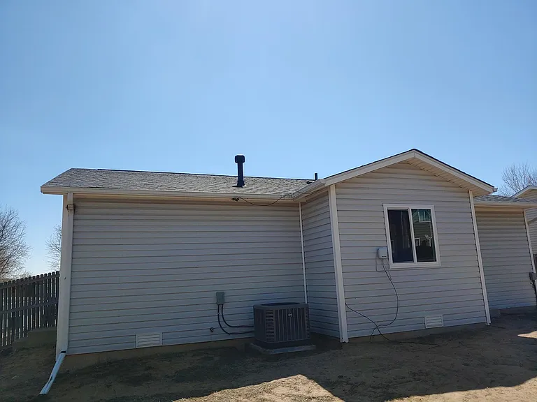 3105 Anchor Dr — Photo 3