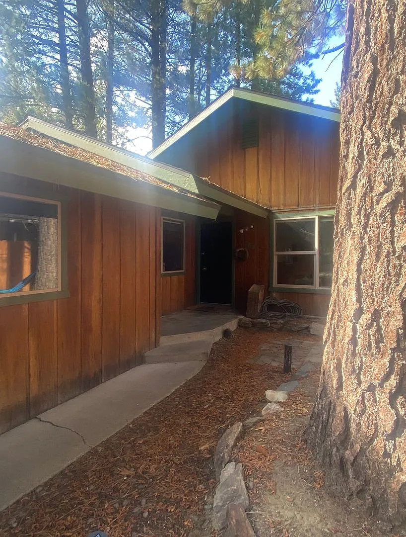 Lovely 3Bd home available for a Seasonal Lease for a 3-6 months! Call and inquire today! — Photo 2