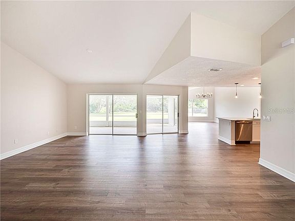 4th image of 1005 Merien Ct
