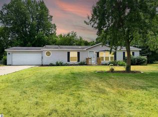 5274 Morgan Ln, Mount Pleasant, MI