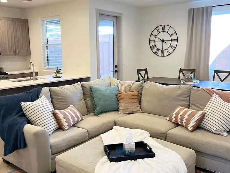 960 Heritage Dr #52 — Photo 4