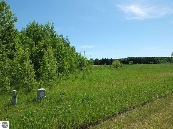 2nd image of 9273 Kingsfield Dr Lot 13