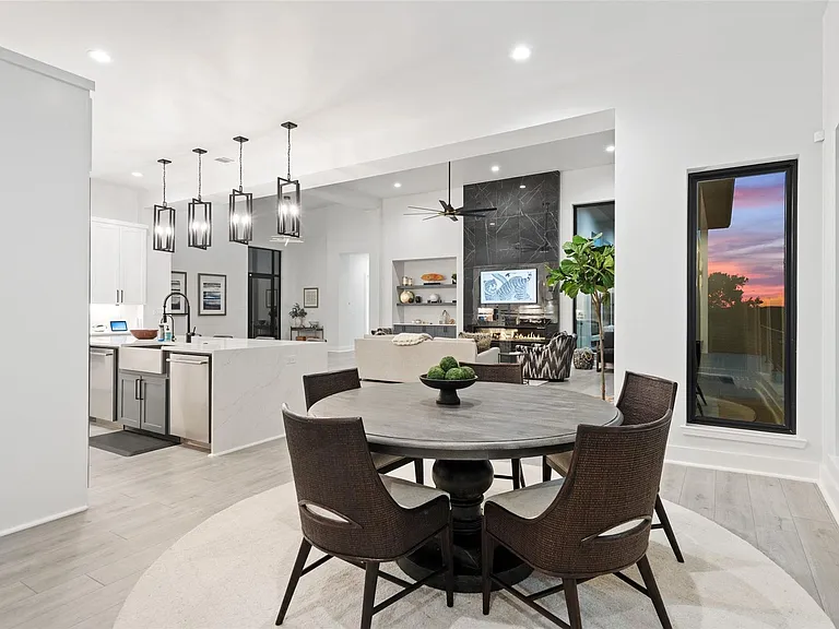 235 Canyon Turn Trl — Photo 12