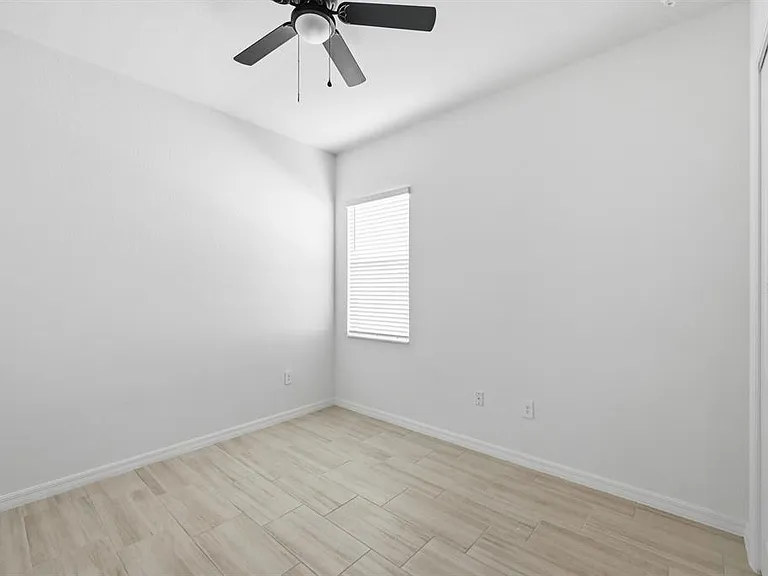 5543 Lightning Whelk Ln — Photo 19