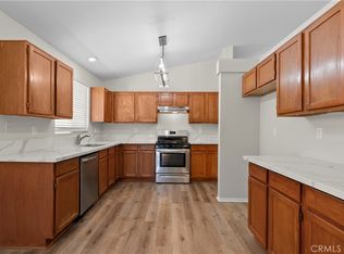 6327 W Avenue J5, Lancaster, CA 93536