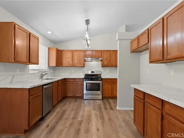 6327 W Avenue J5, Lancaster, CA 93536