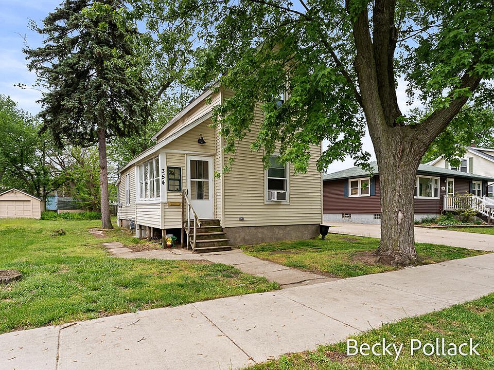 1st image of 354 W 21st St